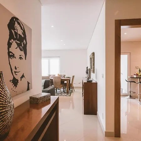 Best 42 - Charming And Central Apartament Apartment Peniche
