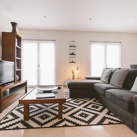 Best 42 - Charming And Central Apartament *