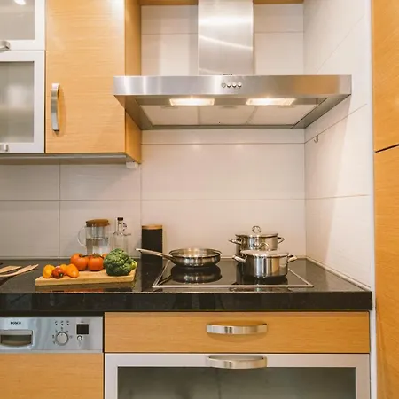 Best 42 - Charming And Central Apartament * פניש